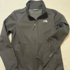 EUC Women’s The North Face Coat M